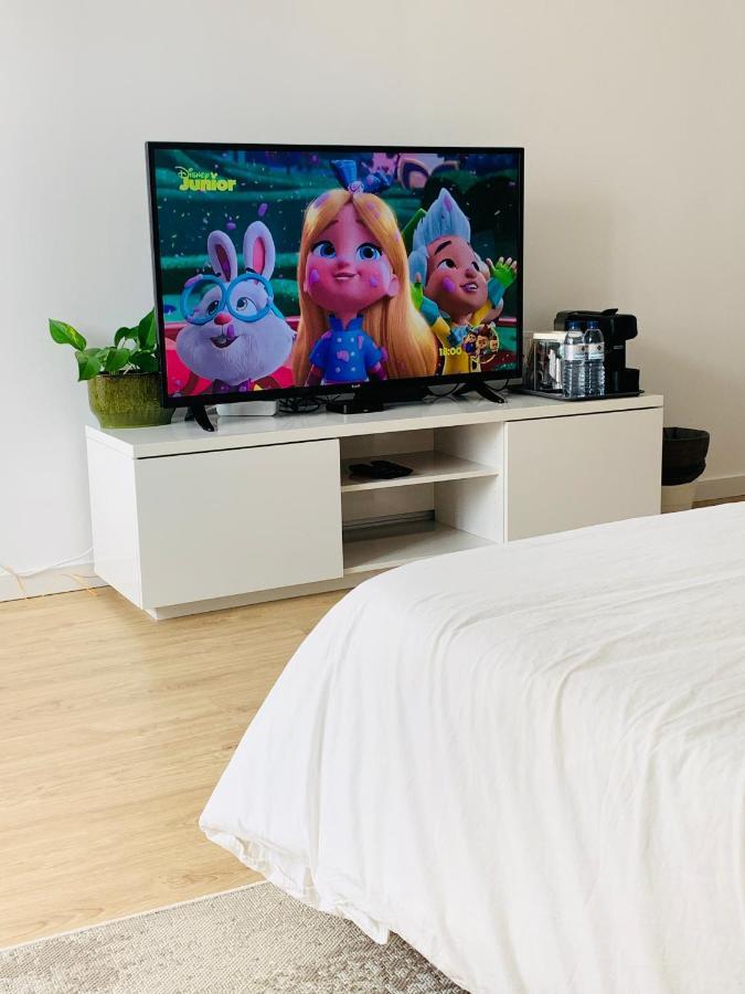 The Apartment Near The Beach In Oeiras パコ・デ・アルコス エクステリア 写真